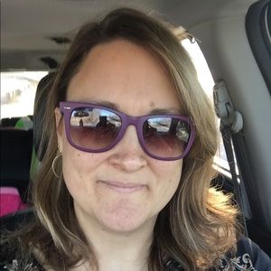 Meet your Posher, Tracy